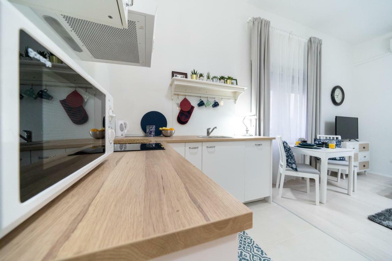 Deluxe Studio Apartment Portic, Self Check-In ザダル エクステリア 写真